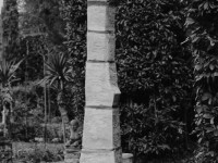 12, Sacellum, 1990-2000 Terracotta cm 263-60-45